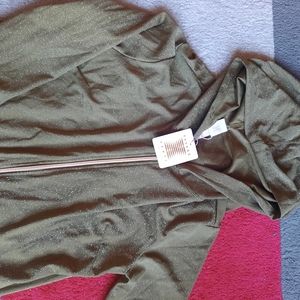 (SOLD!) SAVAGE x FENTY SLEEP ONESIE